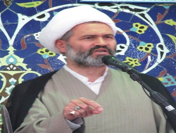 سران فتنه ۸۸ بصیرت نداشتند/خنداب و کمیجان باید نماینده مستقل داشته باشند