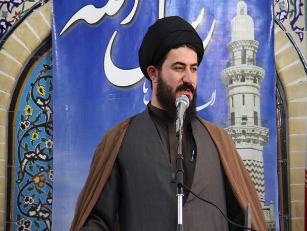 ملت ایران در حماسه 9دی با حمایت از ارزش های نظام و ولایت فقیه بساط فتنه گران را به زباله دان تاریخ انداختند