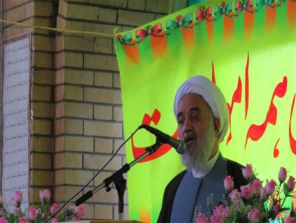 حضور مردم در روز ۹دی، باعث شکست نفوذ دشمن شد