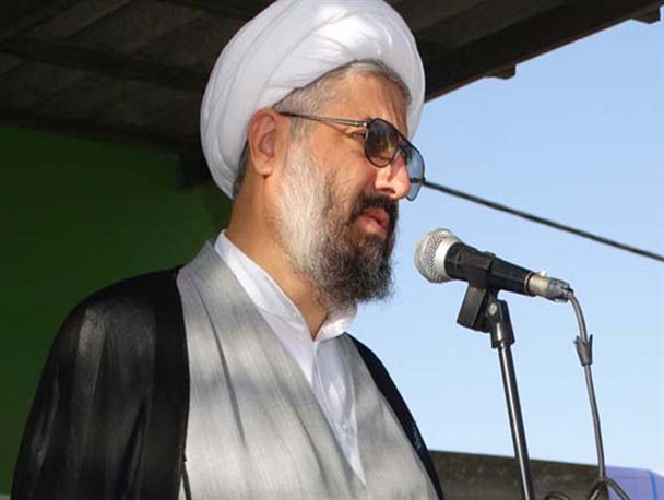 رئیس جمهور اولین ناقض حقوق شهروندی می باشد/ 9 دی روز عزت مردم متدین وذلت حامیان فتنه است