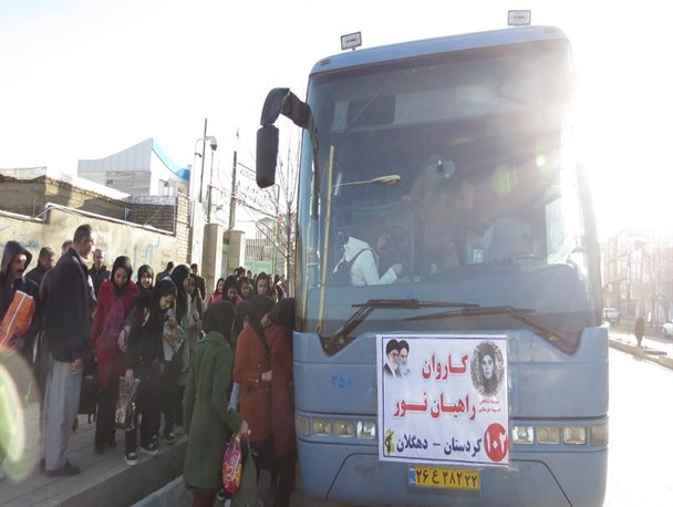 132 نفر دانش‌ آموز شهرستان دهگلان به مناطق عملیاتی جنوب کشور اعزام شدند