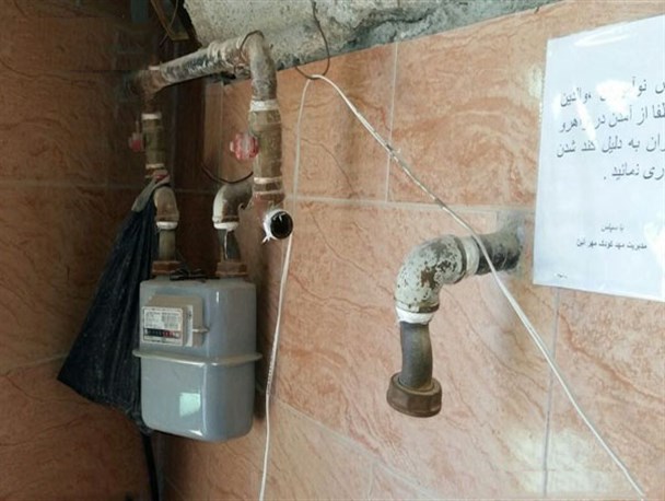 قطع گاز تعدادی از مشترکین کواری بعلت عدم پرداخت بدهی +عکس