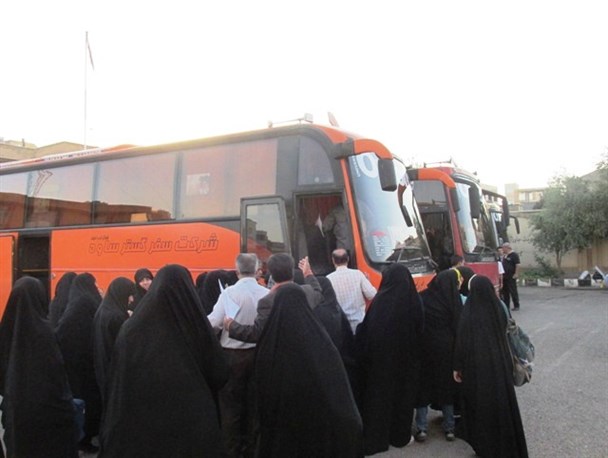دانش آموزان ساوه ای عازم مناطق عملیاتی جنوب کشور شدند