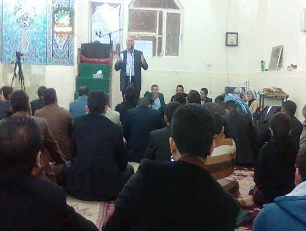 در آینده بحث اشتغال با یک دید و نگرش جدید در سال 96 شروع خواهد شد
