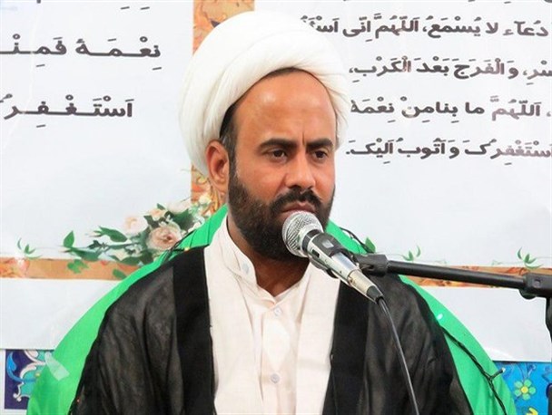 حضرت زینب (س) الگویی کامل برای زنان یک جامعه است