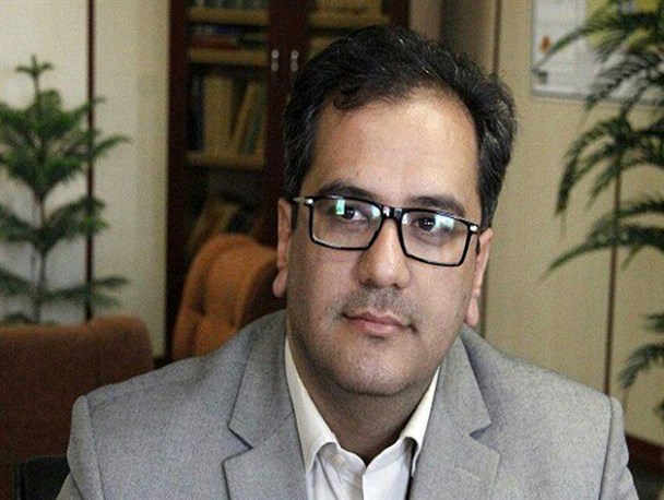 پله برقی پل عابر پیاده محمدآباد قرچک راه‌اندازی شد