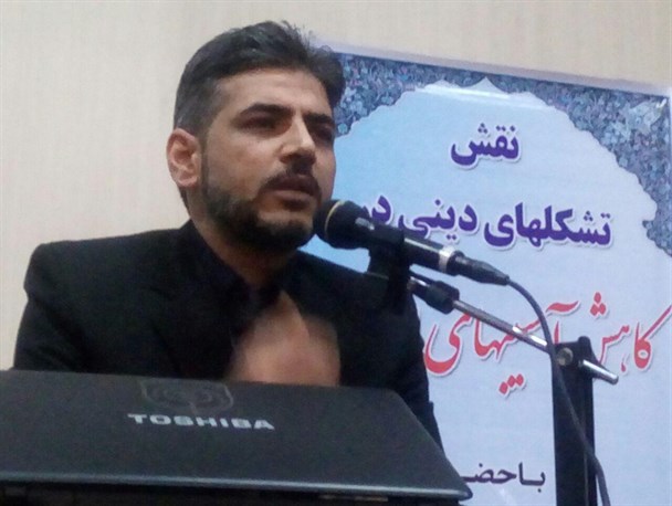 وضعیت بحرانی در شبکه های اجتماعی/ اختیار مدیریت فضای مجازی در دست ما نیست