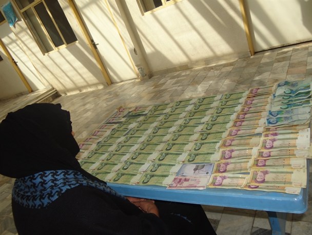 زخم ناسوز تکدی گری بر تن کُردستان/ بیش از 100 نفرافراد بی‌سرپناه و کارتن‌خواب اسکان داده شدند