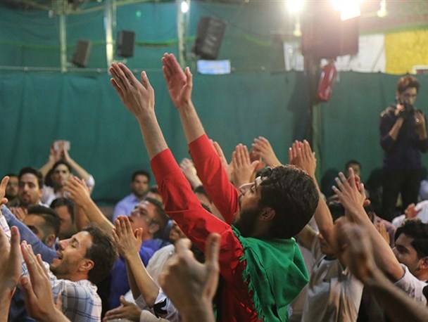 جشن میلاد حضرت زینب(س) در یزد به روایت تصویر