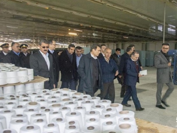 بازدید مدیرعامل بانک ملت از «کرپ ناز» /امید صنعت دیرپا و خموده کرمانشاه به رونق دوباره