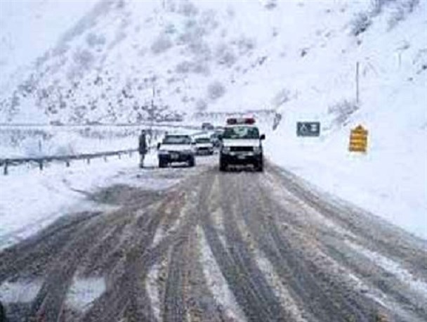محورهای اصلی بروجرد باز شد/ راه روستایی ۱۸۰ روستا مسدود است