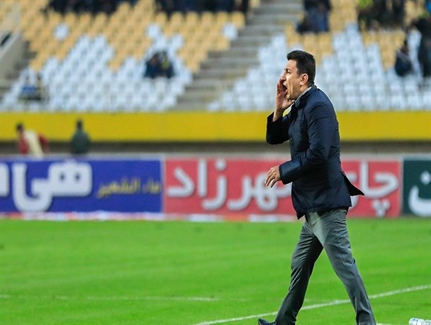 سولدو: باشگاه تصمیم می گیرد با من کار کند یا نه/ قلعه‌نویی: بدن ما پر از ترکش شده؛ در برزخیم