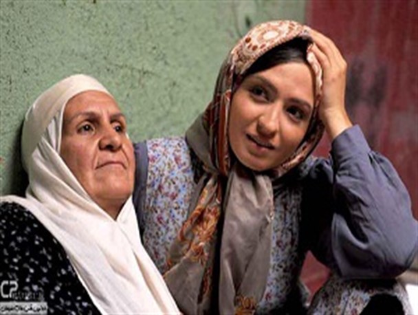 از اکران نشدن فیلم شیار ۱۴۳ در کرمان خیلی دلخورم/خانم زارعی خیلی مهربان و دوست داشتنی است