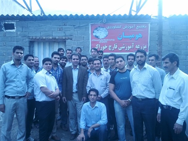 اگر امار بیکاری واقعی کاهش یافت؛ می توان گفت که اقتصاد مقاومتی عملیاتی شده است/ مشکل اساسی ما در بحث اقتصاد، عدم فرهنگ سازی برای کار و توسعه آموزش است