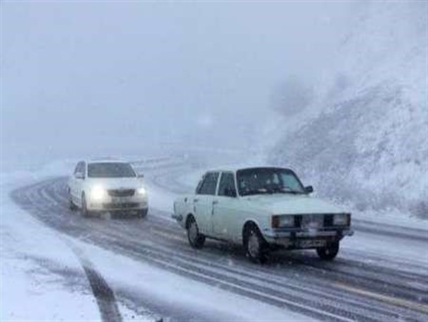 گردنه های خراسان شمالی باز و تردد برقرار است