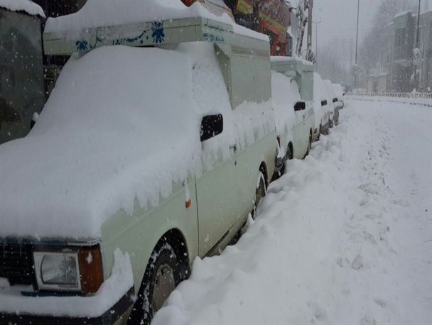 شهر دیلمان میزبان ۵۰ سانتی متر برف / گزارش تصویری