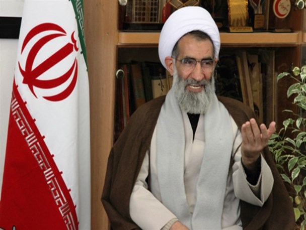 خنجرهای زهرآگین پشت لبخند دشمنان است/ انتخابات پیش رو عرصه‌ای دیگر برای خنثی کردن توطئه‌ها دشمن