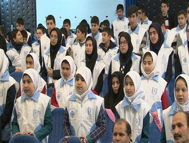 همایش سفیران سلامت دانش‌آموزی در شهرستان هریس برگزار شد