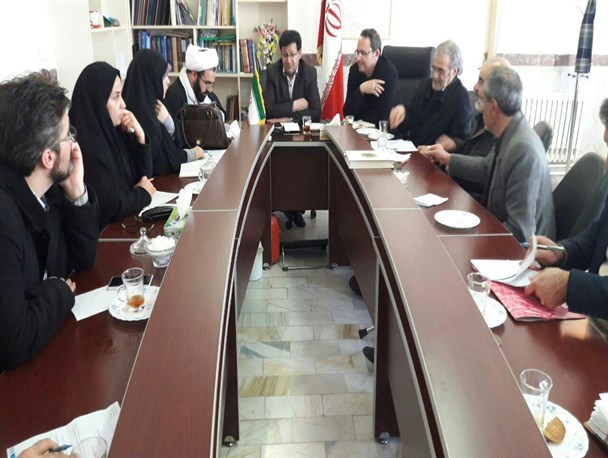 ضرورت ایجاد کتابخانه مرکزی در بیجار /شهرداری یاسوکند نیم درصد سهم کتابخانه ها را پرداخت نماید