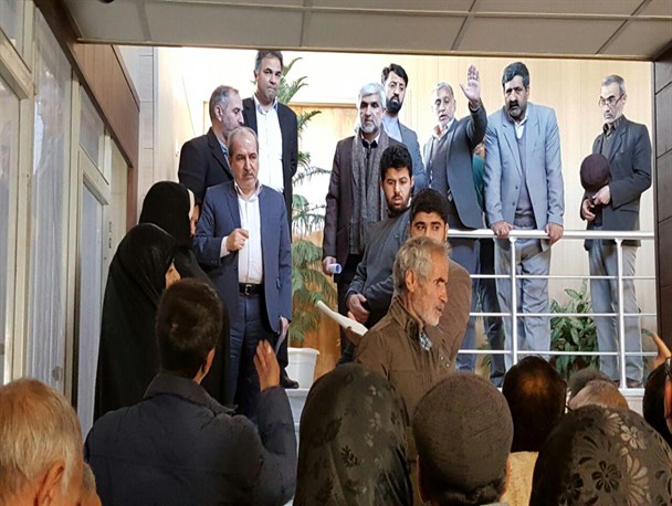 عوارض می دهیم خدمات نمی دهند