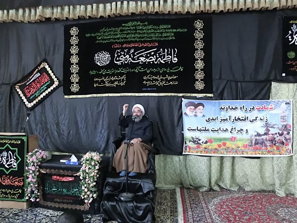 ضرورت تبیین فرهنگ ایثار و شهادت برای نسل جوان