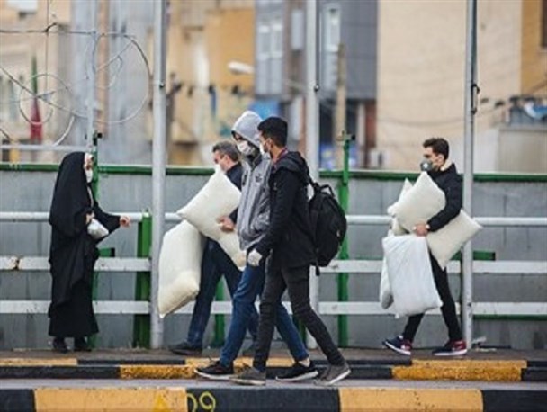 کاهش تلاش مردم قم برای خرید ماسک/ به‌زودی ماسک در قم توزیع می‌شود