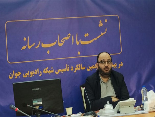 رادیو جوان ۲۵ ساله شد/ فرزاد حسنی و اجرای برنامه تحویل سال نو