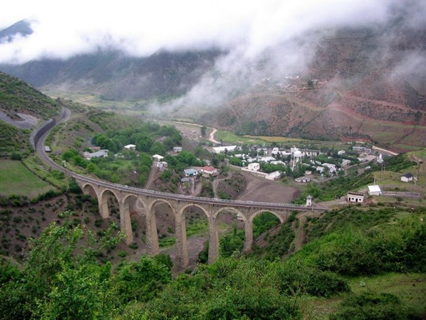 مازندران جزیره آزاد متمولین است؟