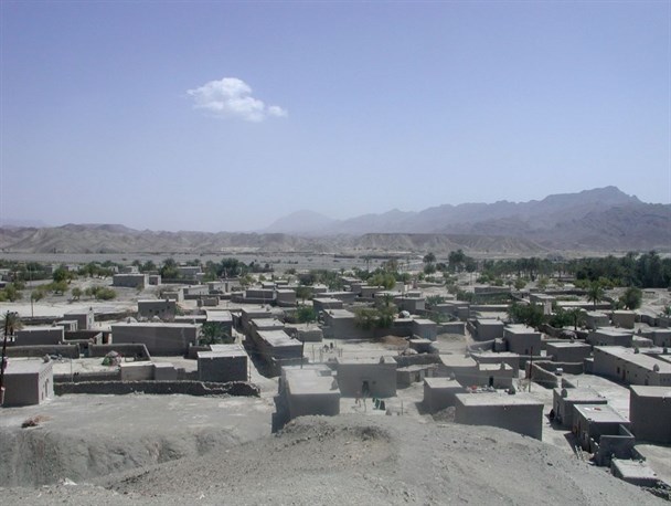 از سفر به اعماق تاریخ تا آشنایی با آثار بکر در دوره اشکانیان\ پشامگ سمبل بنای تاریخی در سرباز