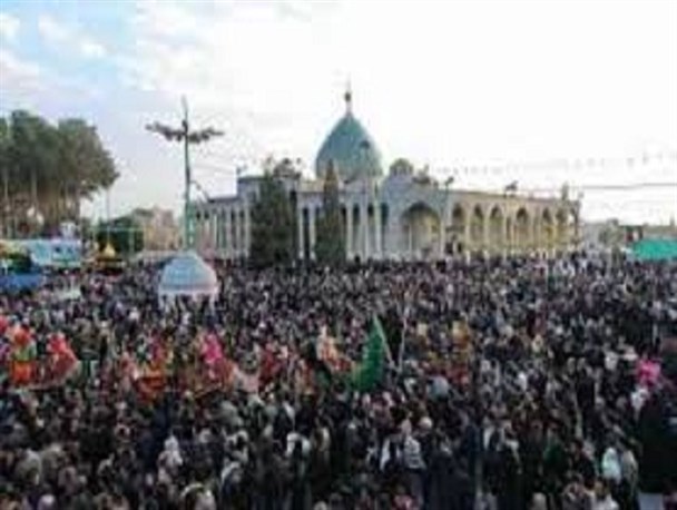 امامزادگان و بقاع متبرکه استان یزد میزبان یکصد هزار نفر در لحظه سال تحویل