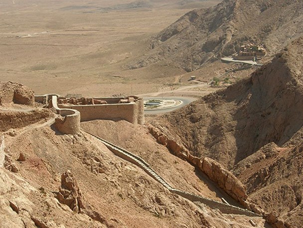 قلعه‌کوه قاین، دژی ماندگار از دوره ساسانیان