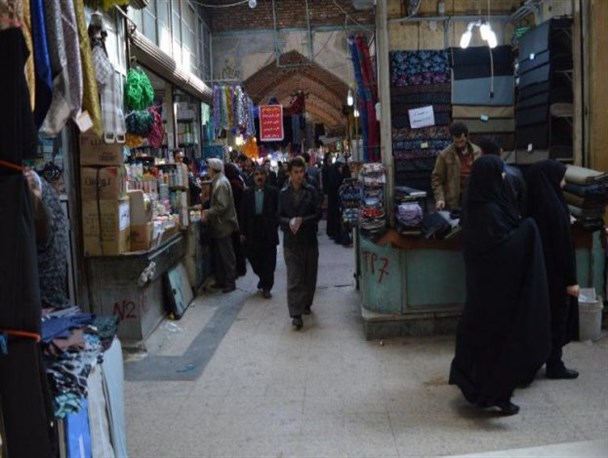 بازار تاریخی سنندج با گشت و گذار نوروزی + تصویر