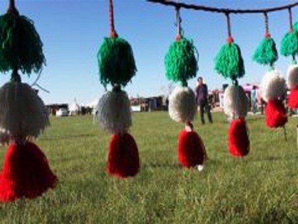 اختصاص ۱۸ مدرسه برای اسکان مسافران/ کمپینگ عشایری در پارک جنگلی سمیرم برپا شد