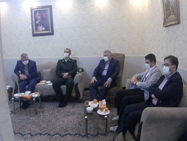 بازدید عیدانه دادستان همدان از مراکز نگهداری فرزندان تحت سرپرستی بهزیستی/حمایت از کودکان و نوجوانان بی سرپرست مطلوب تر شود