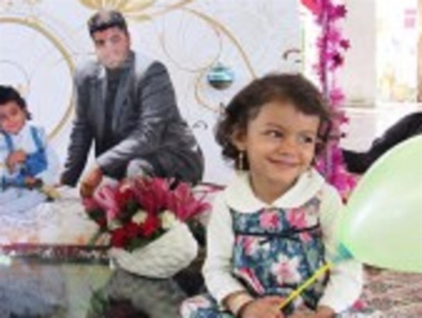 جشن تولد سه سالگی در کنار مزار شهید مدافع حرم