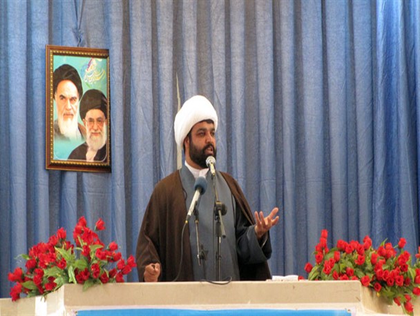 کسانی که امروز ایران را متهم می کنند دستشان تا مرفق به خود مسلمانان منطقه آغشته است