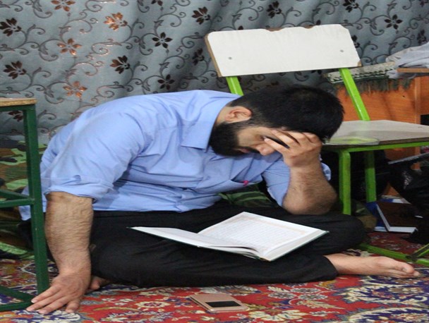 مراسم معنوی اعتکاف در مساجد شهرستان آبیک