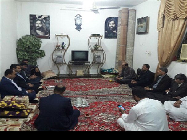 جلسه بررسی مشکلات دبستان شهید چمران روستای قلعه چنعان برگزار شد