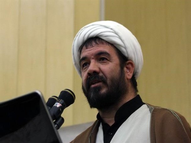 در جوانی باید گرگ شهوت را به زنجیر بست/ مراسم اعتکاف باید توأم با بینش امام خمینی(ره) و فرهنگ مقاومت باشد