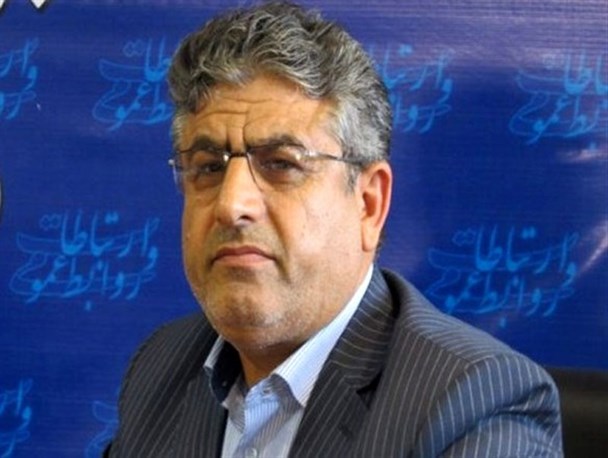 دستفروشی معضل جدی خیابان های المهدی و ۴۵ متری گلشهر کرج/ حمایت از صنوف قانونمند بستر تحقق اشتغال و تولید در البرز است