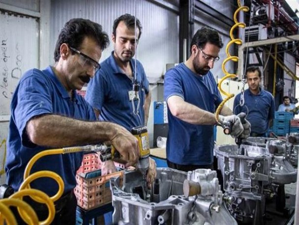 100 کارگر نمونه در بروجرد تجلیل می شود