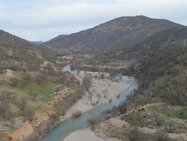 فاجعه آبی در سرزمین آب‌های خروشان/ بی‌آبی مطلق در حاشیه‌های پایتخت طبیعت ایران+تصاویر