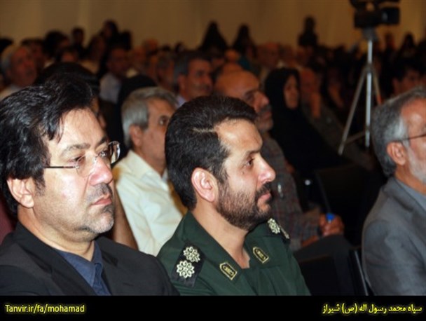 سوم خرداد، نماد پیروزی ملت ایران بر استکبار جهانی است/ با اتکا به توان داخلی می توان از تمام موانع عبور کرد