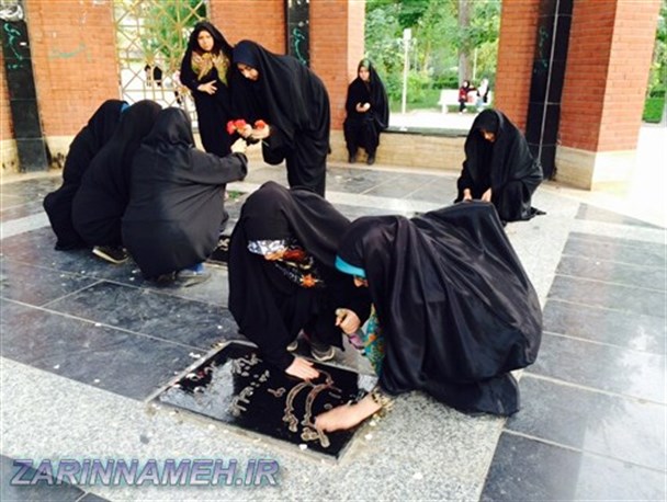 تجدید میثاق بانوان جنگلده با شهدای جنگ تحمیلی+ تصاویر