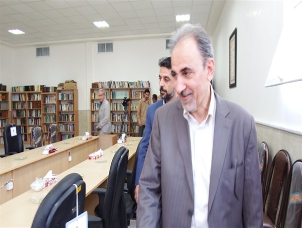 اصلاح طلبان و بای کد خبری خبرنگاران در سفر مشاور امور اقتصادی رئیس جمهور