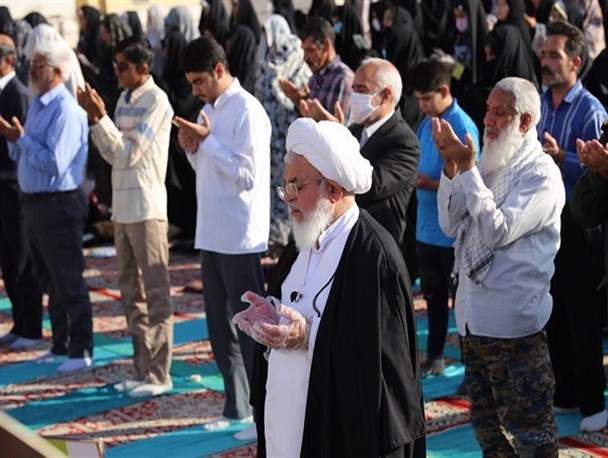 نماز عید سعید فطر در یزد اقامه شد