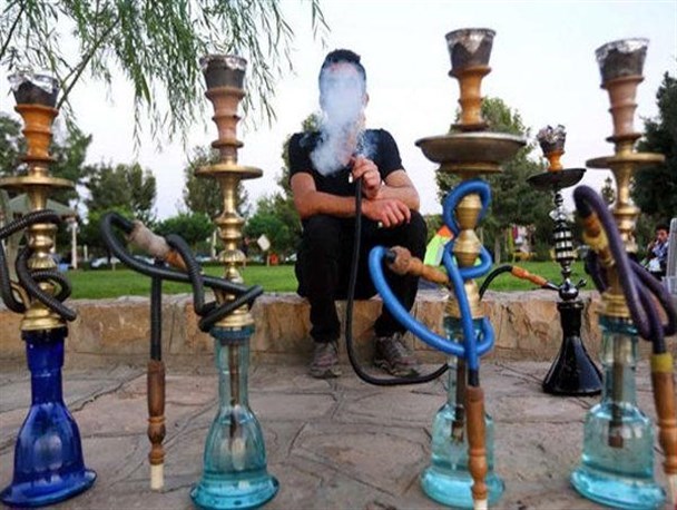ساحل گردی با چاشنی سرطان/ یکه تازی قلیان فروش ها در غفلت مسئولان بندرعباس