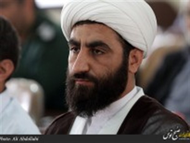 مسئولان عوام گرایی نمایشگاه قرآن و عترت مشهد را کاهش دهند
