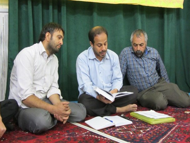 جلسه برنامه ریزی مراسم ماه محرم در نراق برگزار شد+ عکس