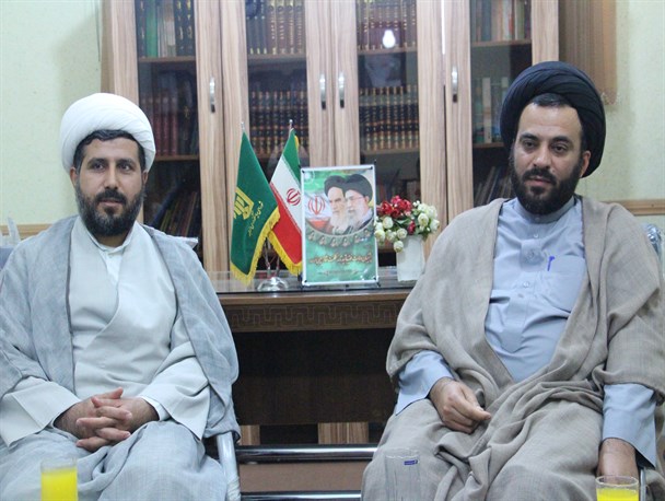 بهمیاری:نماز جمعه محور معنویت در جامعه است/ رکنی:مصلای بوشهر تاکنون هیچ معارضی ندارد